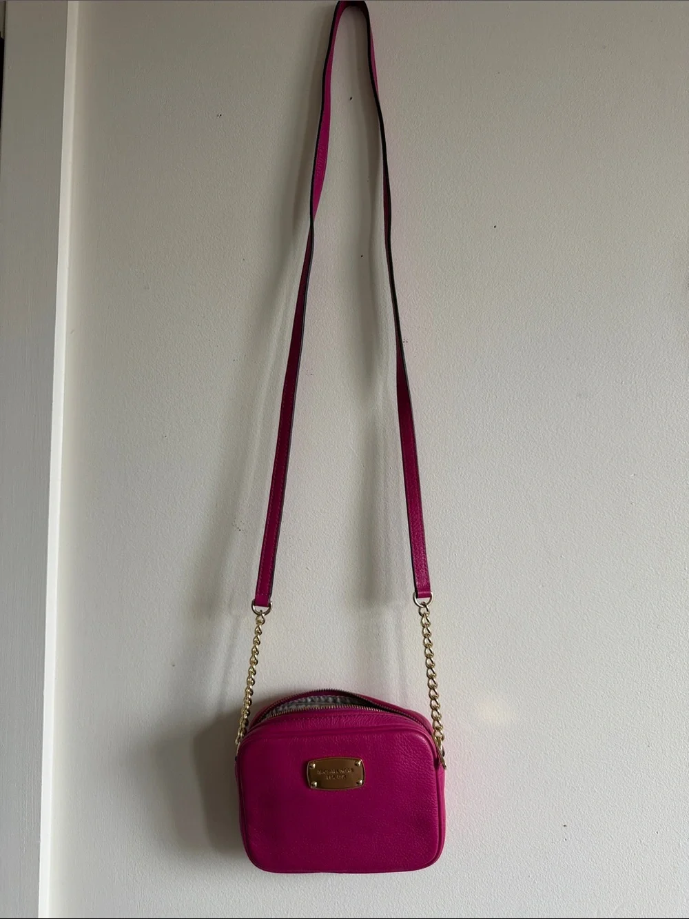 Michael Kors Fuchsia Leather Crossbody with Gold-Tone Chain